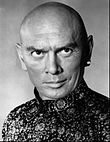 https://upload.wikimedia.org/wikipedia/commons/thumb/3/39/Yul_Brynner_Anna_and_the_King_television_1972.JPG/110px-Yul_Brynner_Anna_and_the_King_television_1972.JPG